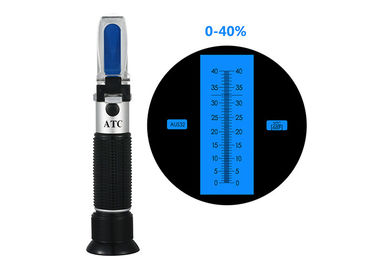 0-40% φορητό Refractometer ATC της ουρίας αυτοκινήτων ανθεκτικό με τη διευθετήσιμη χειρωνακτική εστίαση